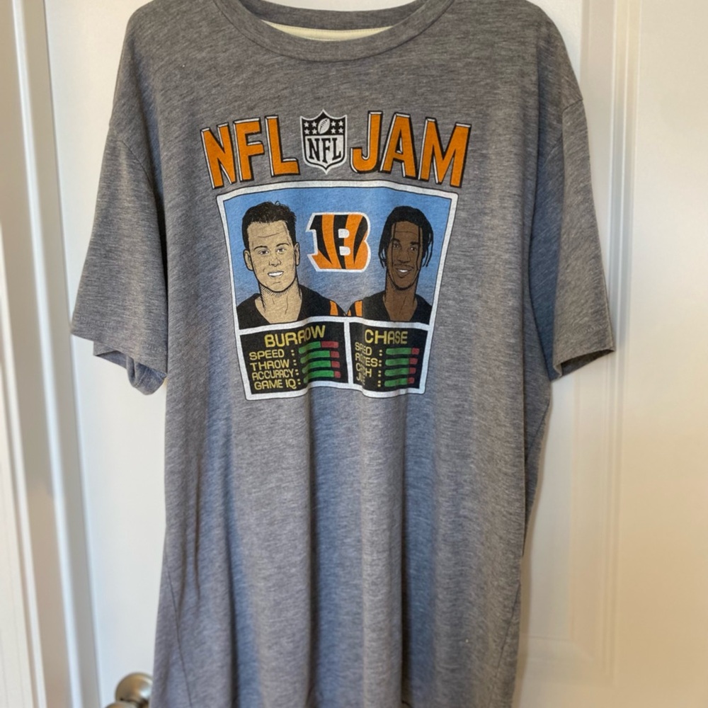 NFL Jam Gray Short Sleeve Tee